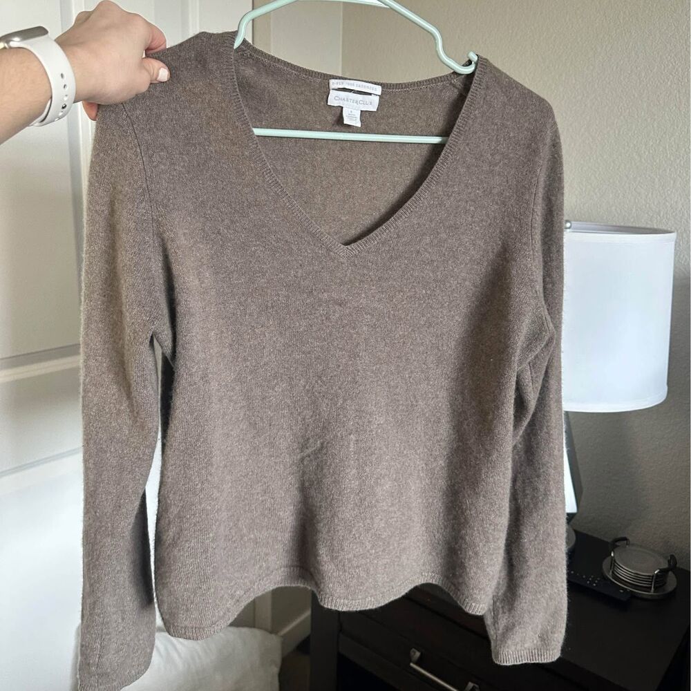 Cashmere sweater